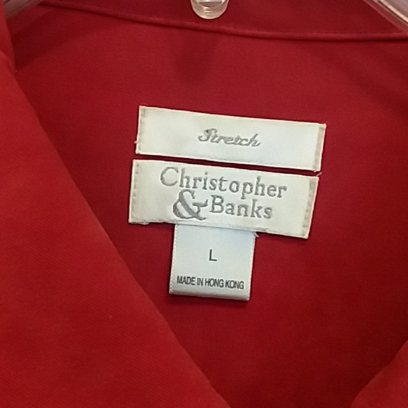 Red jacket... middle photo is accurate color of ja - Picture 2 of 3